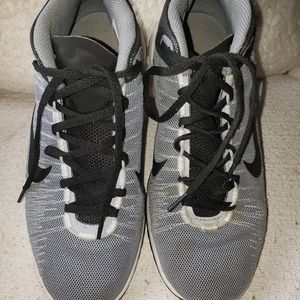 Nike Zoom Ascension sneakers size 7